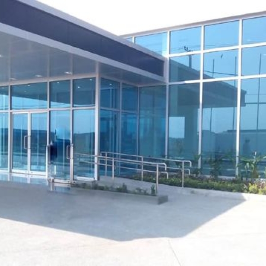 kính cường lực màu